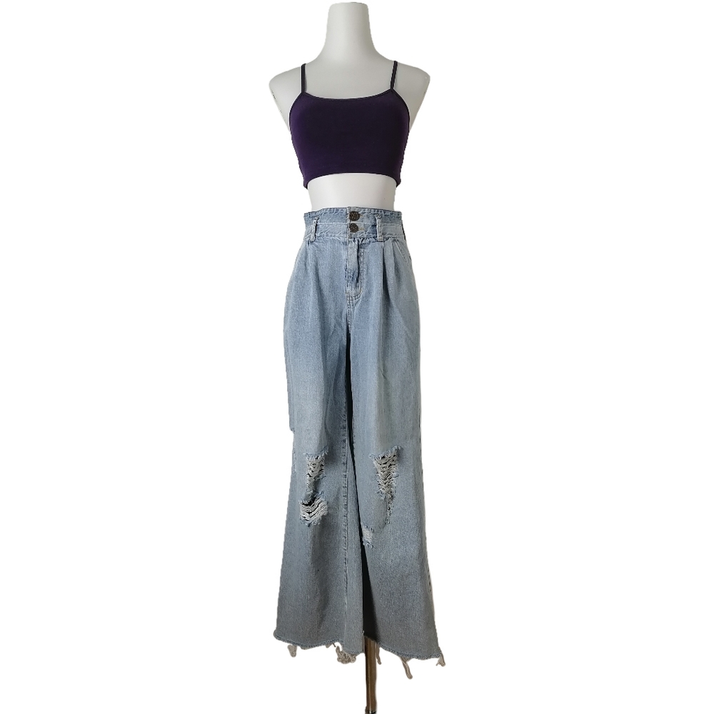 🐬 S, loose high waist, ripped and flared jeans